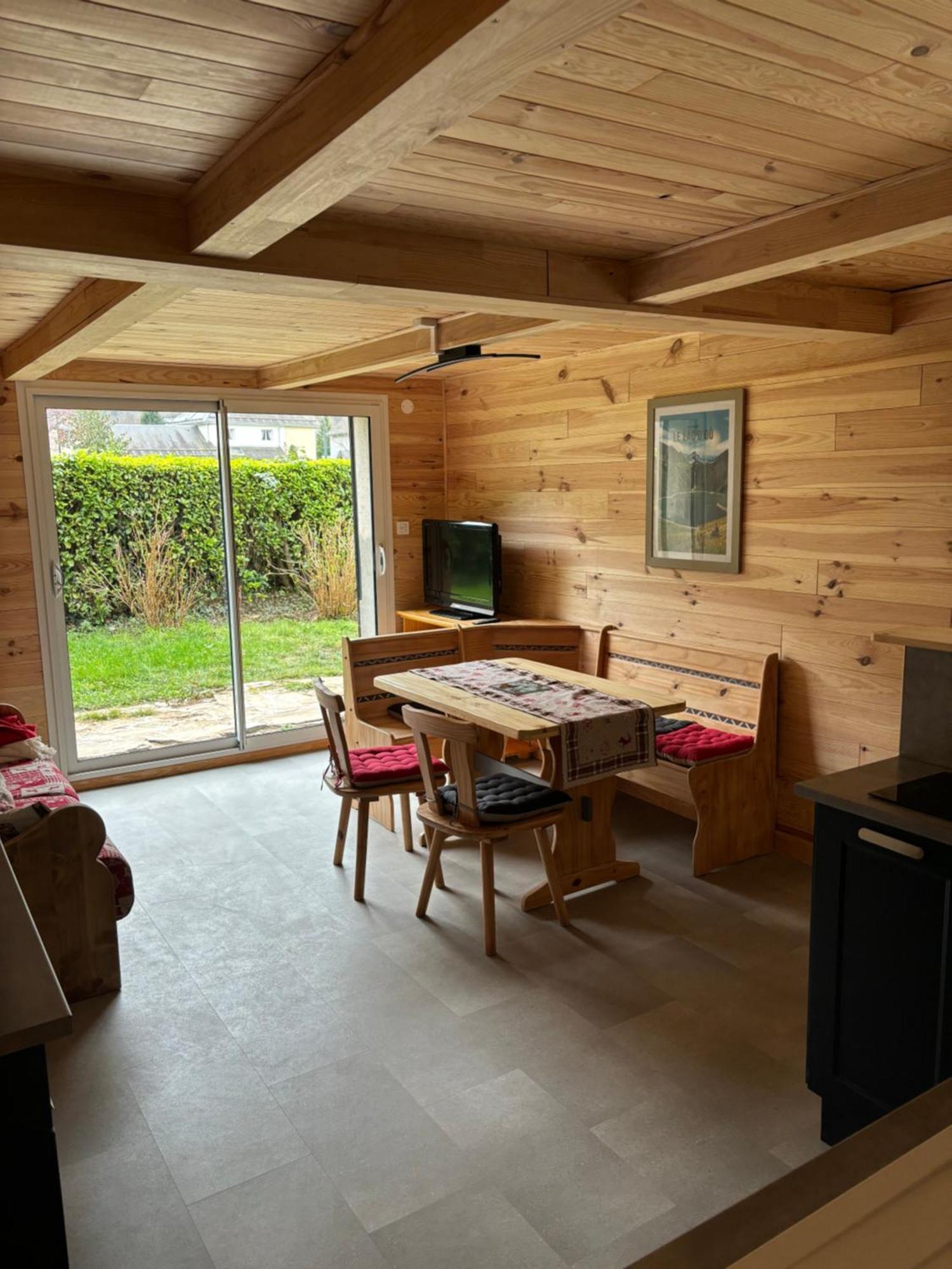 Apartamento L'Oursiere A Saint Mamet Exterior foto